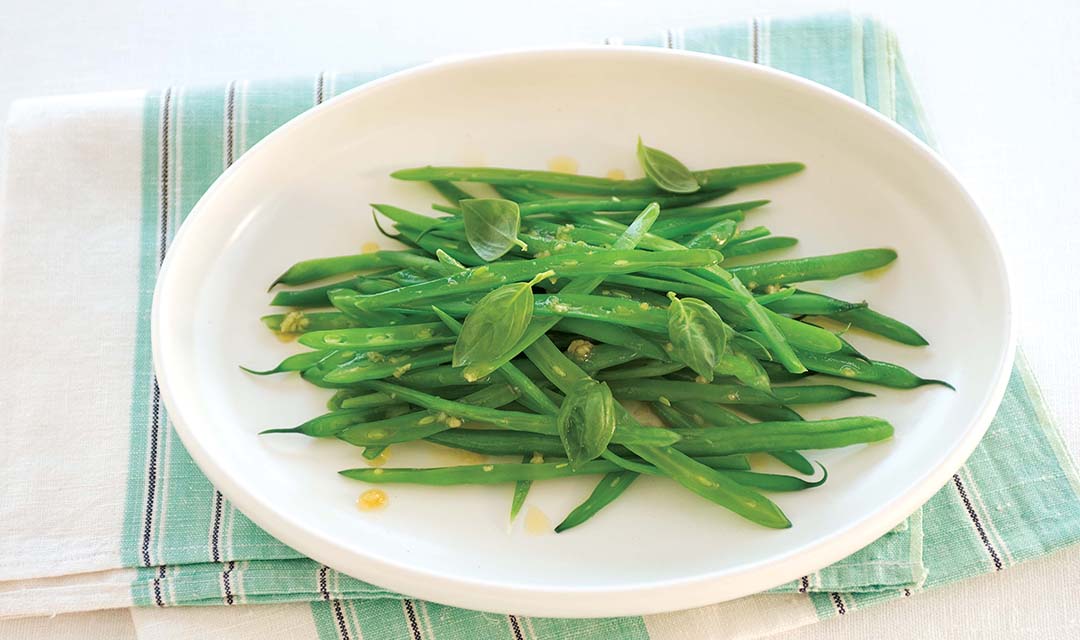 Garlic and Basil Beans