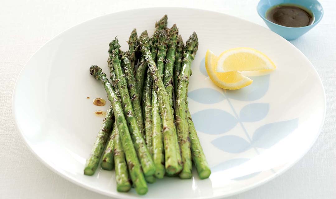 Spicy Char-grilled Asparagus