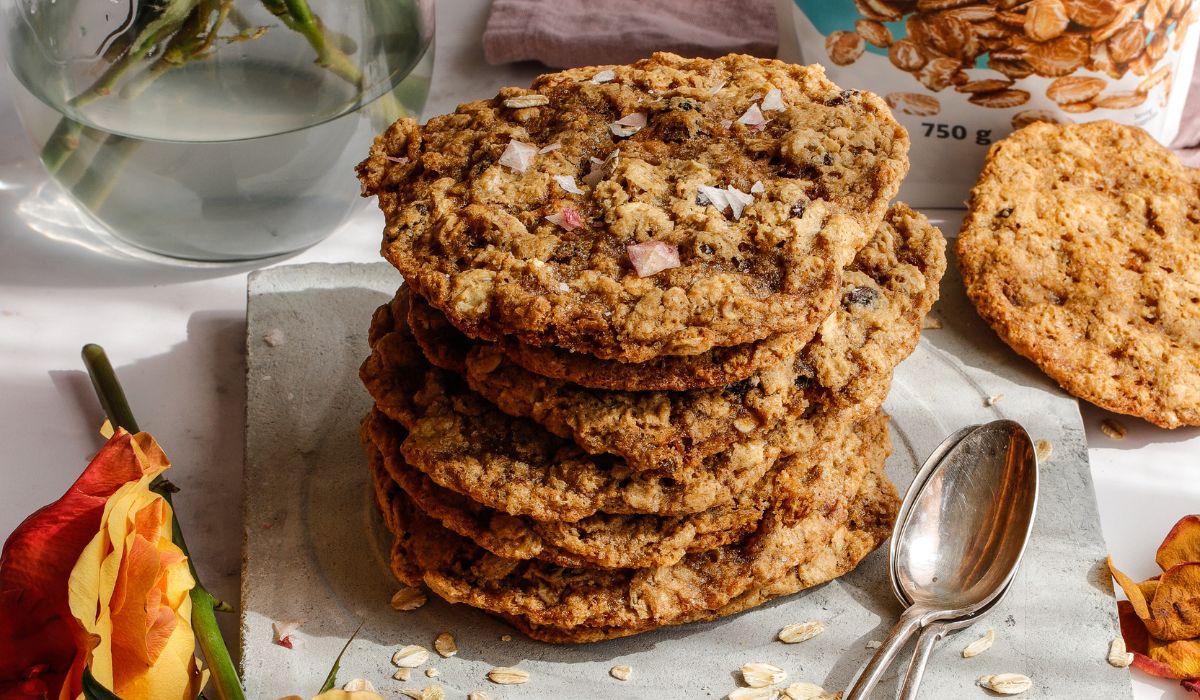 Oat Raisin Cookies